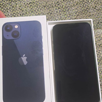 Apple iPhone 13 128 GB Grün mit Originalverpackung (MLPF3ZD/A)