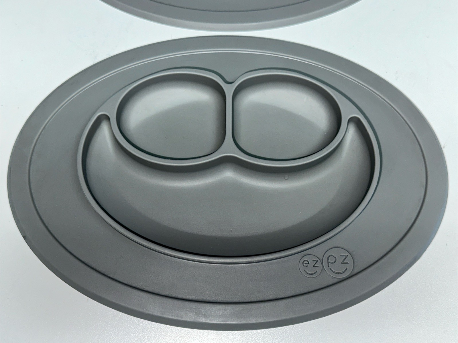 PACK OF 2-EZPZ Baby Placemat Food Bowl/Plate DIVIDED Silicone Suction GRAY