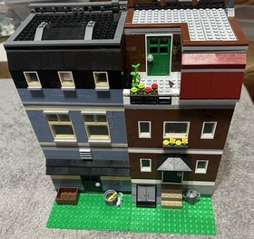 LEGO Creator Expert 10218 PET SHOP Modular Building 100% Complete Manuals No Box