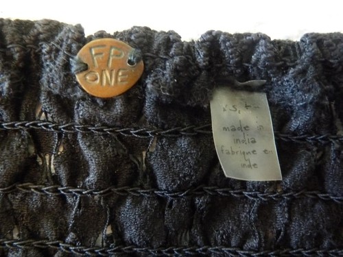 Free People FP One Black Boho Festival Crochet Lace & Smocked Empire Maxi XS EUC - Picture 12 of 16