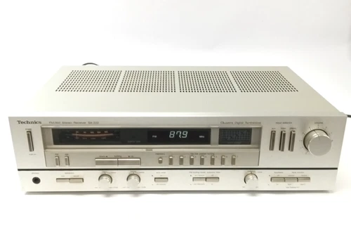 Technics SA-222 FM/AM Stereo Receiver