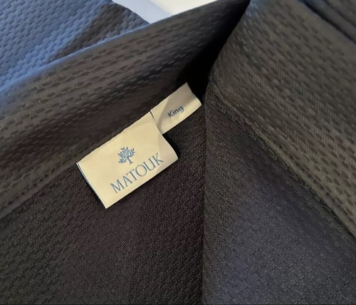 NEW $495 MATOUK Augusta King 100% Cotton Matelassé Thin Bedspread 112"x97" Navy - Picture 8 of 8