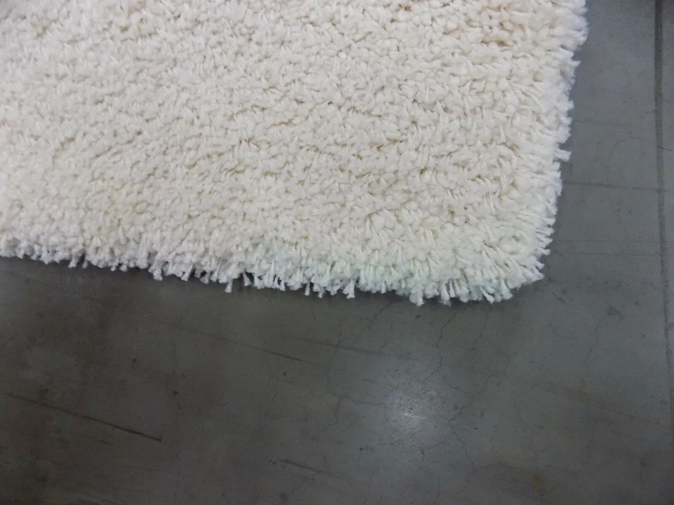 IVORY 5'-3" X 7'-6" Damaged Rug Reduced Price 1172558763 SG151-1212-5 - Image 2 of 3