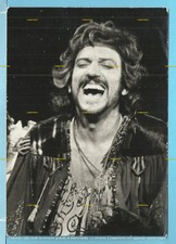 photo of actor, voice actor and singer GIGI PROIETTI with original autograph