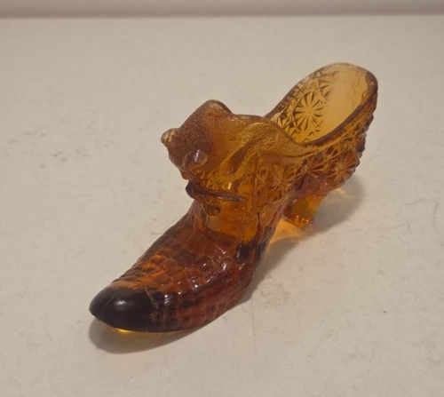 Vintage MCM 5 1/2" ~ Fenton Amberina Hobnail Glass Shoe w/ Cat Head