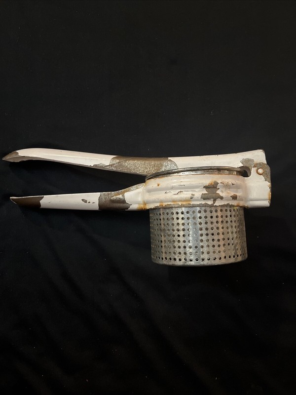 Vintage Potato Tomato Crusher Masher Metal Bone Handle 10 Inches Long 4 Wide 