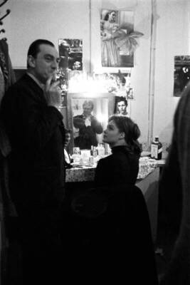 Luchino Visconti in Romy Schneider s dressing room 1961 OLD PHOTO 1