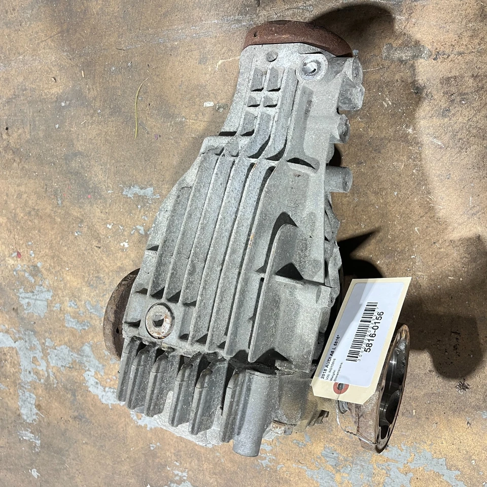2011 - 2018 AUDI A8L QUATTRO REAR AXLE DIFFERENTIAL CARRIER 121K MILES OEM - Image 2 of 4