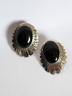 Vintage Signed Willie Shaw Navajo Sterling Silver & Black Onyx Earrings