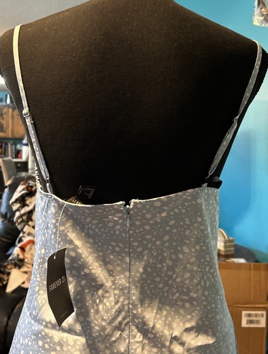 Forever 21 Mini Dress . Adjustable Straps Zipper Back . Women’s Sz Small NWT - Picture 7 of 10