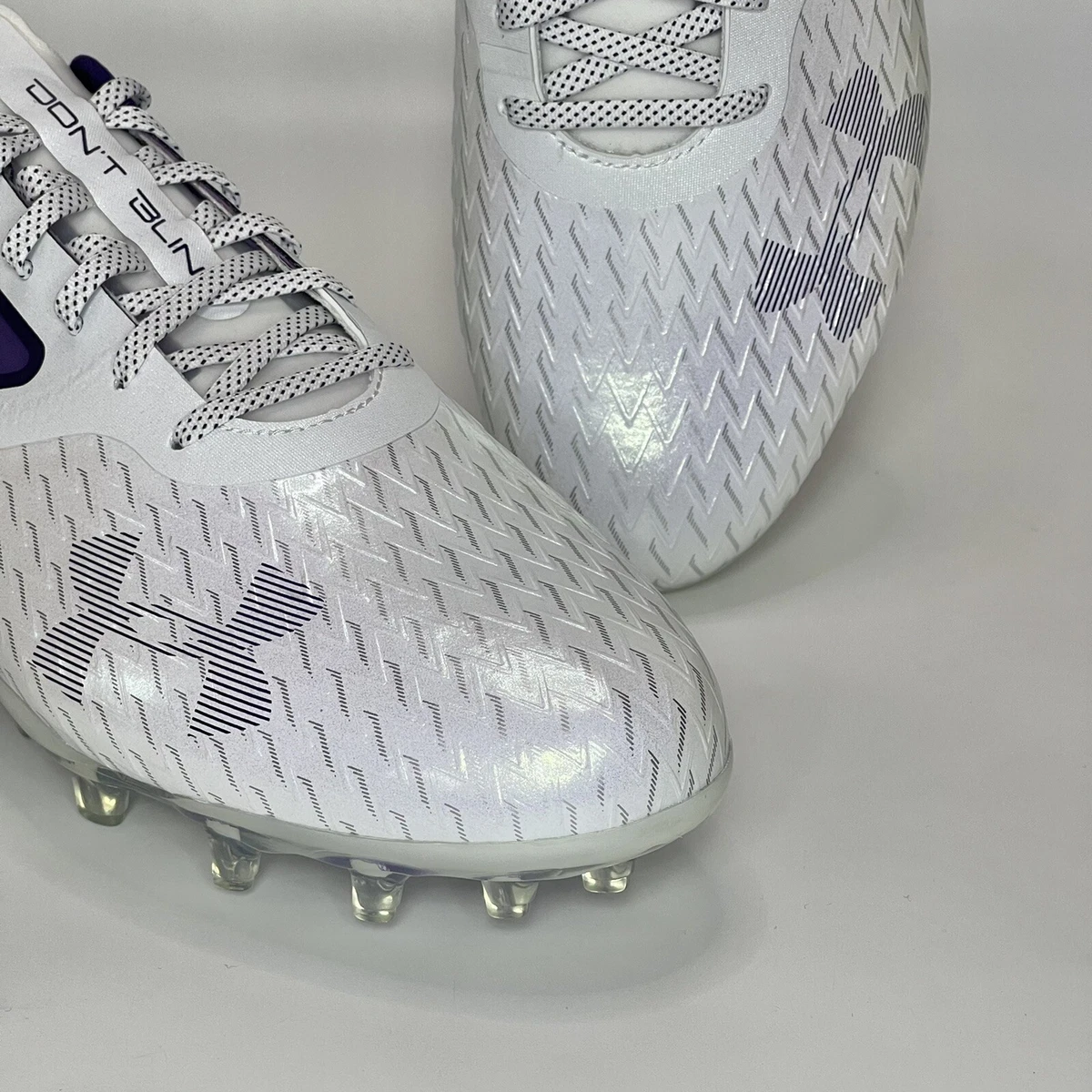 Under armour all store white cleats