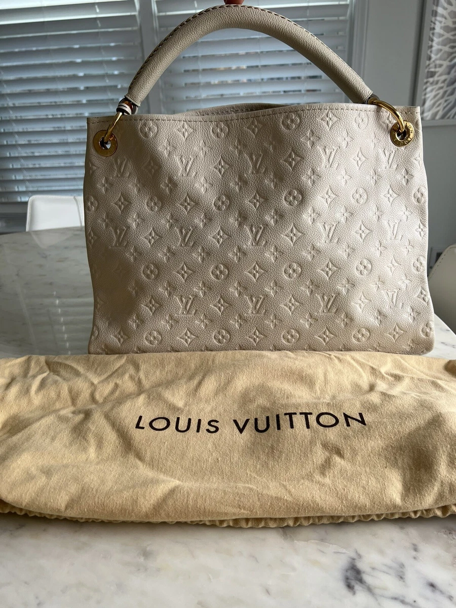 Louis Vuitton Black Monogram Empreinte Leather Artsy MM Bag Louis Vuitton