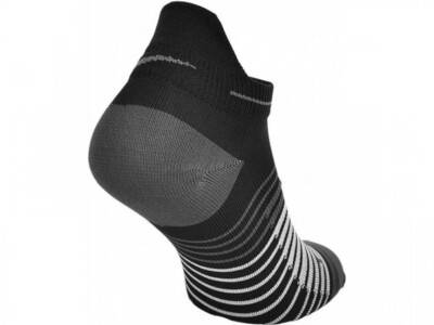 Nike Performance Lightweight No Show Running Socks Black women (4-6) SX5195  010