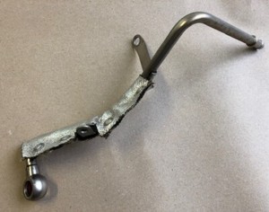 Audi A4 8E B7 2.0 TFSI Ölleitung Ölrohr