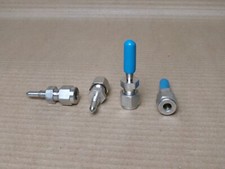 NEW LOT OF 4 SWAGELOK 1/4" TUBE OD COMPRESSION CONNECTOR  31