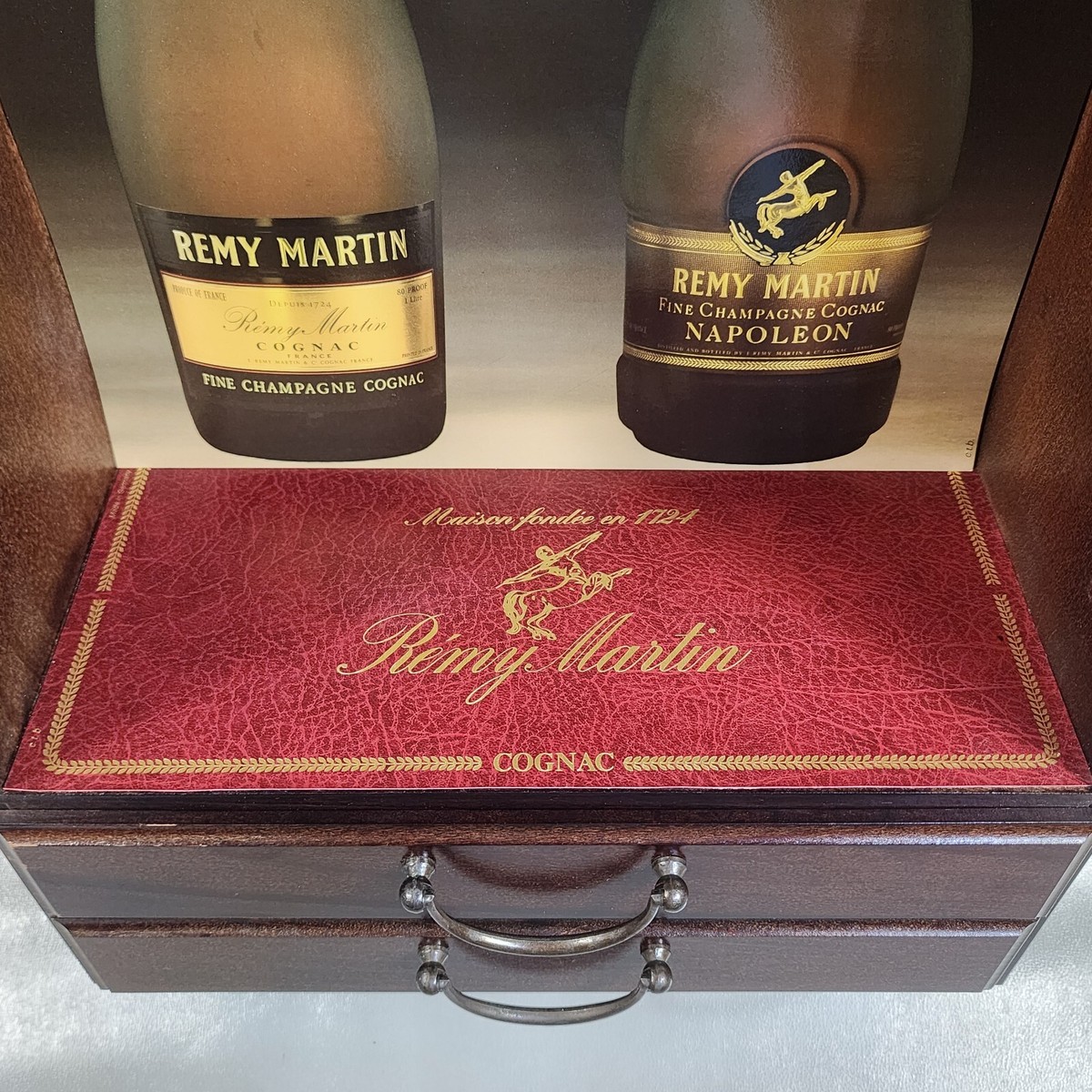 Vintage Remy Martin Cognac Display Case Napoleon 2 Bottle