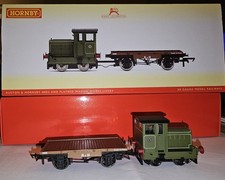 Hornby R3704 Ruston & Hornsby 48DS Loco &  Flatbed Wagon Works Livery. Brand New