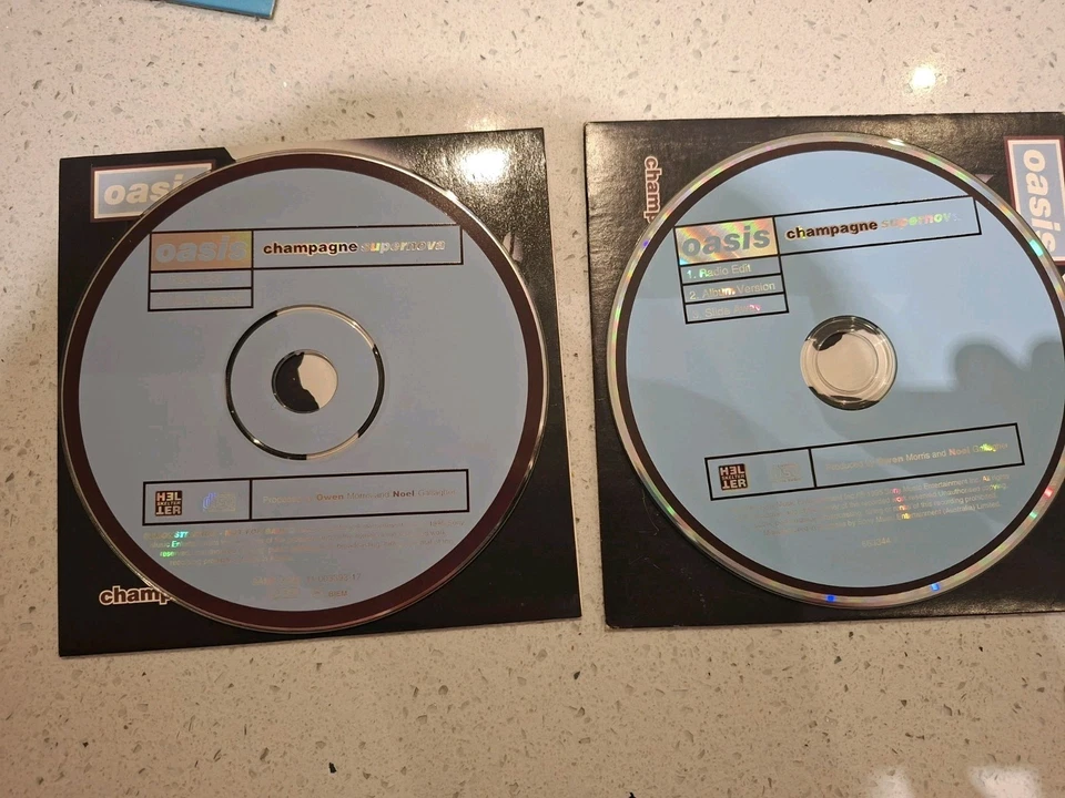 Oasis Promo Cd And Single  - Image 3 of 4