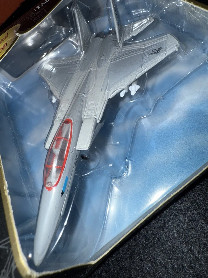 Maisto Edición Especial Fuerza Aérea Diecast F-15 Eagle Jet, 2001 Foto 3 de 4