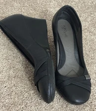 Eurosoft Women's  Black Mary Jane Wedge Shoe By Sofft Comfort (10M) Cushioned