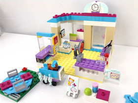 Set of 3 Lego Friends Vet Kits - 85% Complete - 41085 & 41007 & 41086