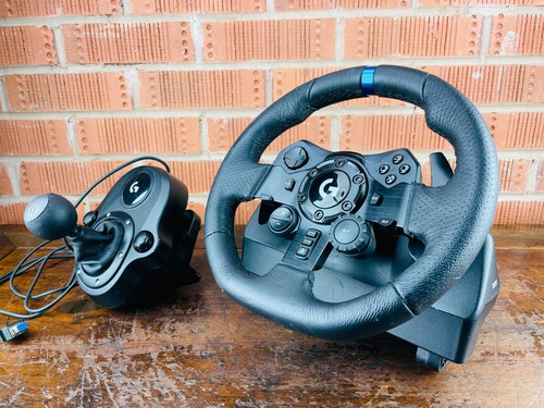 Logitech G923 Trueforce Car Sim Racing Steering Wheel Pedals Shifter PS4 PS5 PC - Picture 6 of 20