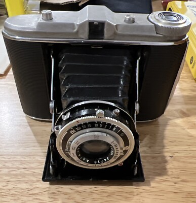 Agfa Isolette Camera with Apotar 1:4,5/85 Lens RARE Vintage SEE