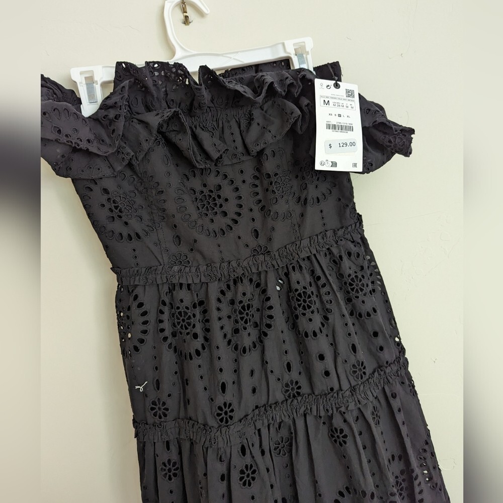 ZARA EMBROIDERED RUFFLED OFF-SHOULDER MIDI DRESS BLACK 100% cotton XS,S,M NWT | eBay ZARA EMBROIDERED RUFFLED OFF-SHOULDER MIDI DRESS BLACK 100% cotton XS,S,M NWT | eBay