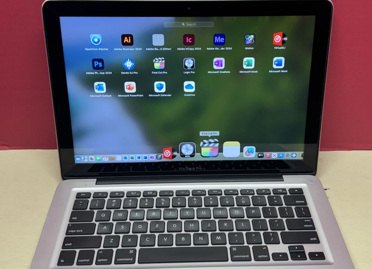Apple Macbook Pro 🍎💻🍎 13” 2012 2.5GHz i5 16GB RAM Apple Macbook Pro 🍎💻🍎 13” 2012 2.5GHz i5 16GB RAM