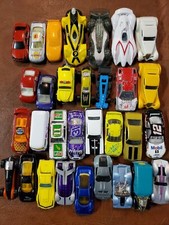 Lot of 31 Hot Wheels Matchbox Ertl action and more Mixed Toy Car Lot