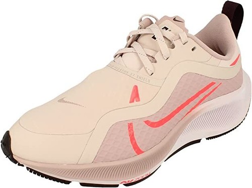 NIKE Womens Air Zoom Pegasus 37 Shield 