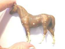 Vintage model horse, 3 1/2 inch brown with white spots
