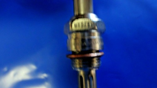 NOS GM C5 Corvette Oxygen Sensor gm 12328550 DELCO # 213-13 - Picture 4 of 4