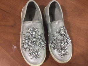 michael kors toddler slip on shoes