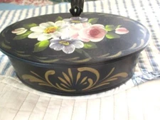 Collectible Black Hand Painted Flowers Silent Butler Crumb Catcher Tole Tray