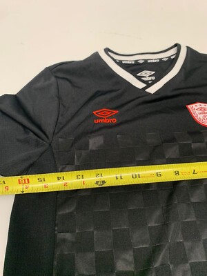 ★UMBRO★ PTR Basic Big Logo Short Sleeve T-shirt Black UQ12 C1-1152149-636Wx636H.jpg?v=