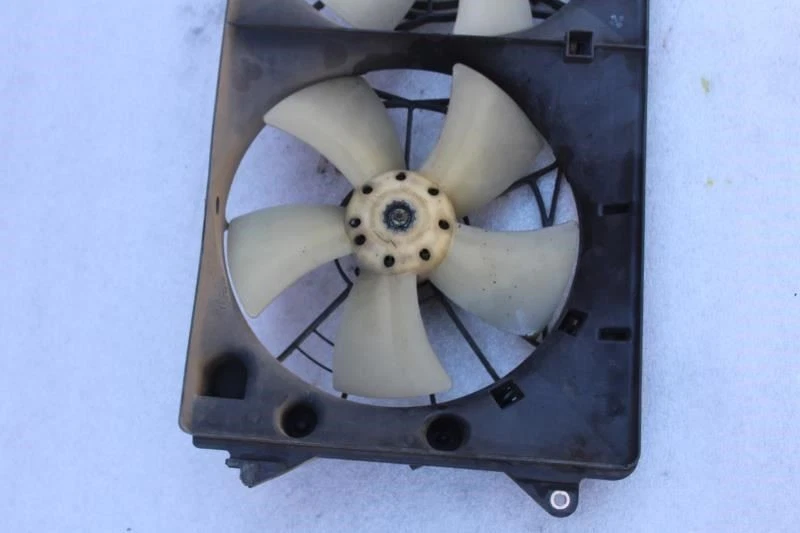 Toyota MR2 SPYDER 2000 conjunto de ventilador de refrigeración del radiador Foto 3 de 4