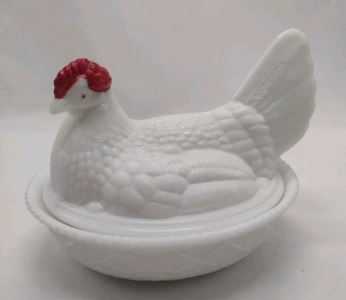 Vintage Westmoreland White Milk Glass Hen On Nest Covered Dish With Red