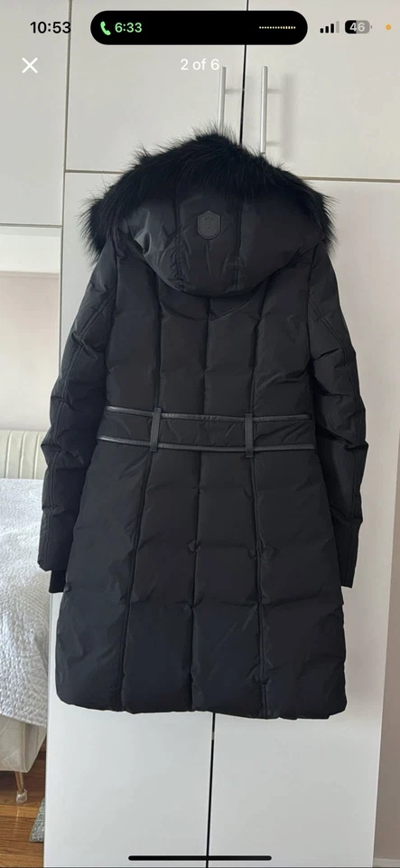 Abrigo de plumón Mackage Adali cuello de piel de zorro negro talla S precio de venta sugerido por el fabricante $1190 Foto 2 de 4