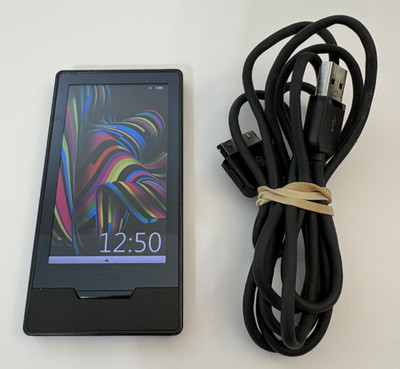 Microsoft Zune 16GB HD MP3 Video Audio Digital Music Player Black Model No. 1395