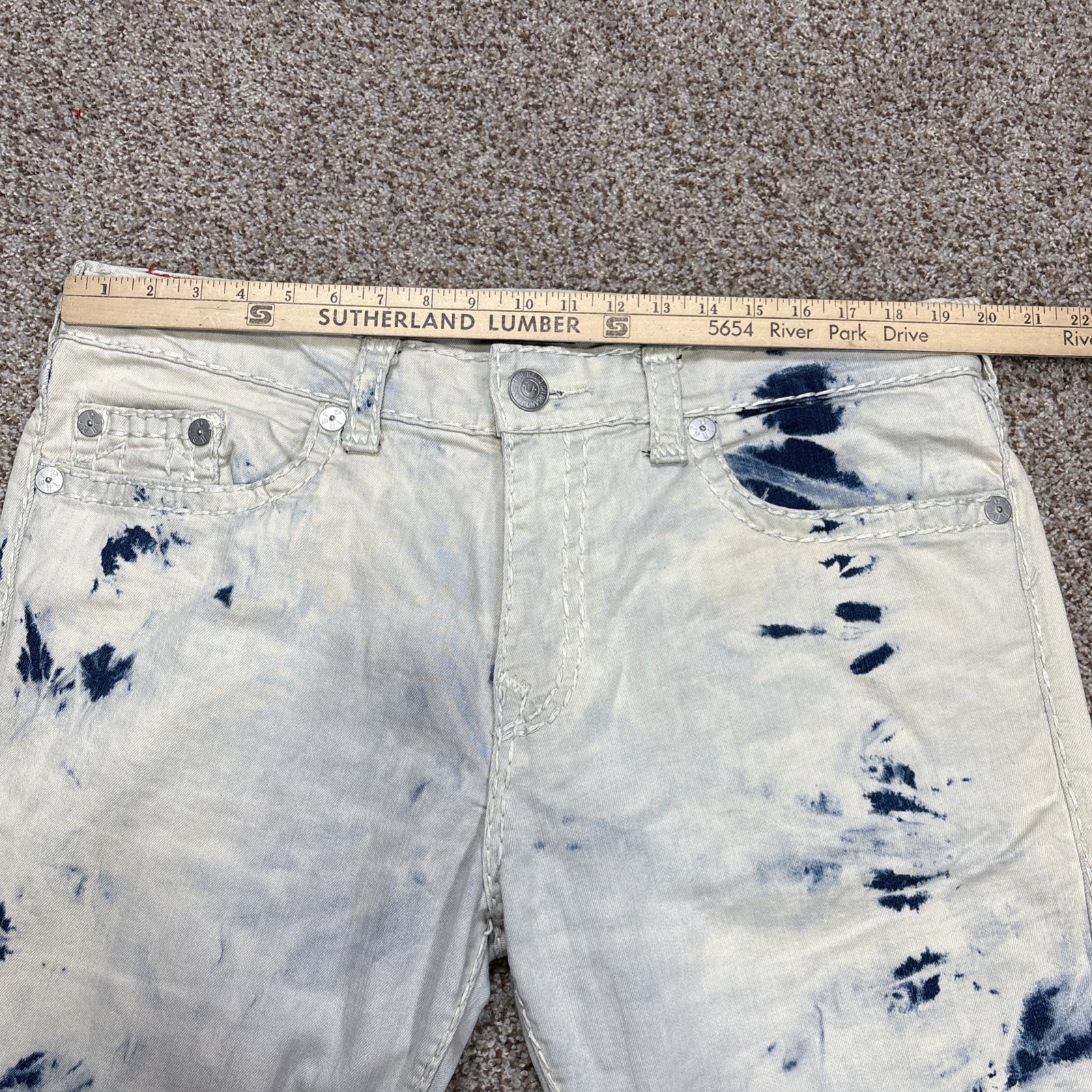 True Religion Jeans Mens 38 Bleach Washed Ricky Relaxed Straight 38 Fits 40x33.5 - View 6