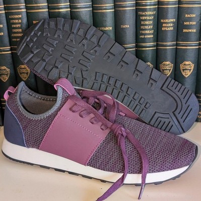 New NOS United Colors of Benetton US 10.5 PURPLE PLUM Trainers Office SNEAKERS