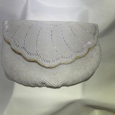 VTG Beaded Evening Clutch With Scalloped Edge Snap Closure