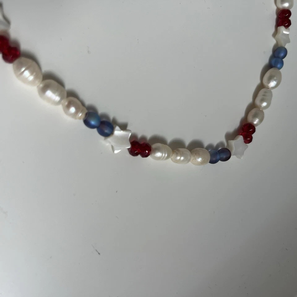 Collar Patriótico Con Perlas Genuinas, Cuentas, Estrellas, Rojo Blanco y Azul Lustre Foto 4 de 4