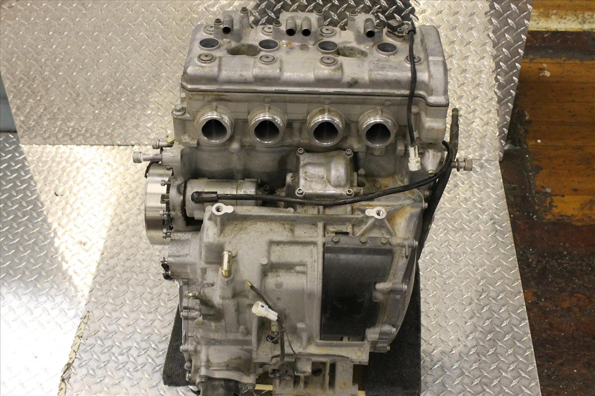 2005 YAMAHA FJR 1300 A COMPLETE MOTOR ENGINE W/ STATOR