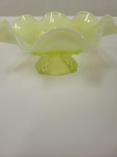 Antique Depression Northwood Klondyke Glass Opalescent Vaseline Bowl Footed Dish - Picture 9 of 14