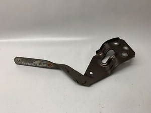 2012 VW TOUAREG 7P5 3.0 V6 TDI Vorderer Linker Kotflügel Scharnier 7P6823301