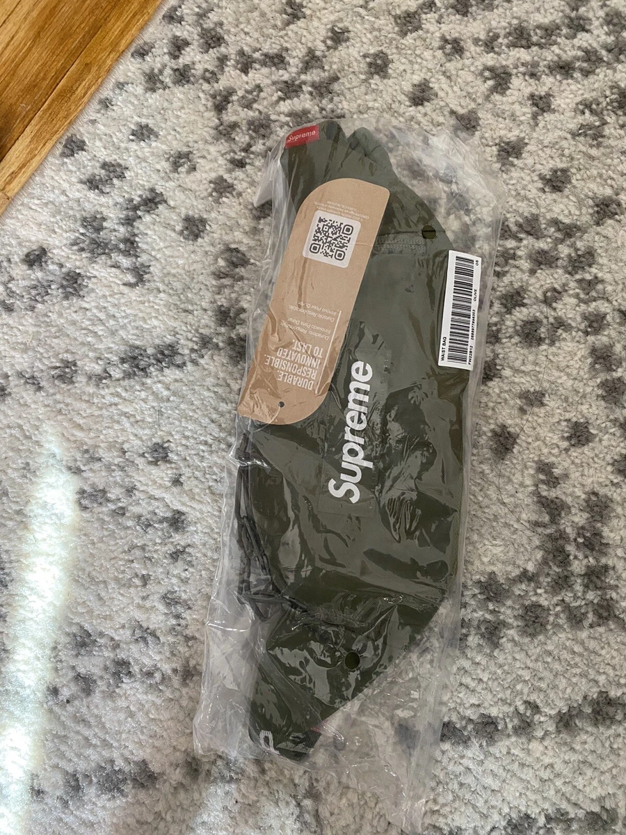 Supreme FW22 Red Small Waist Bag