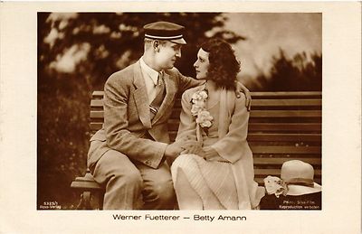Old postcard AK Werner Fuetterer-Betty Amann Film Stars (326551)