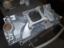 Edelbrock 2975 Victor Jr . Sbc Intake Holley 4150 Flangep